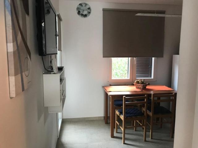 Apartment Mimi, Nečujam エクステリア 写真